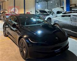 تێسلا مۆدێل 3